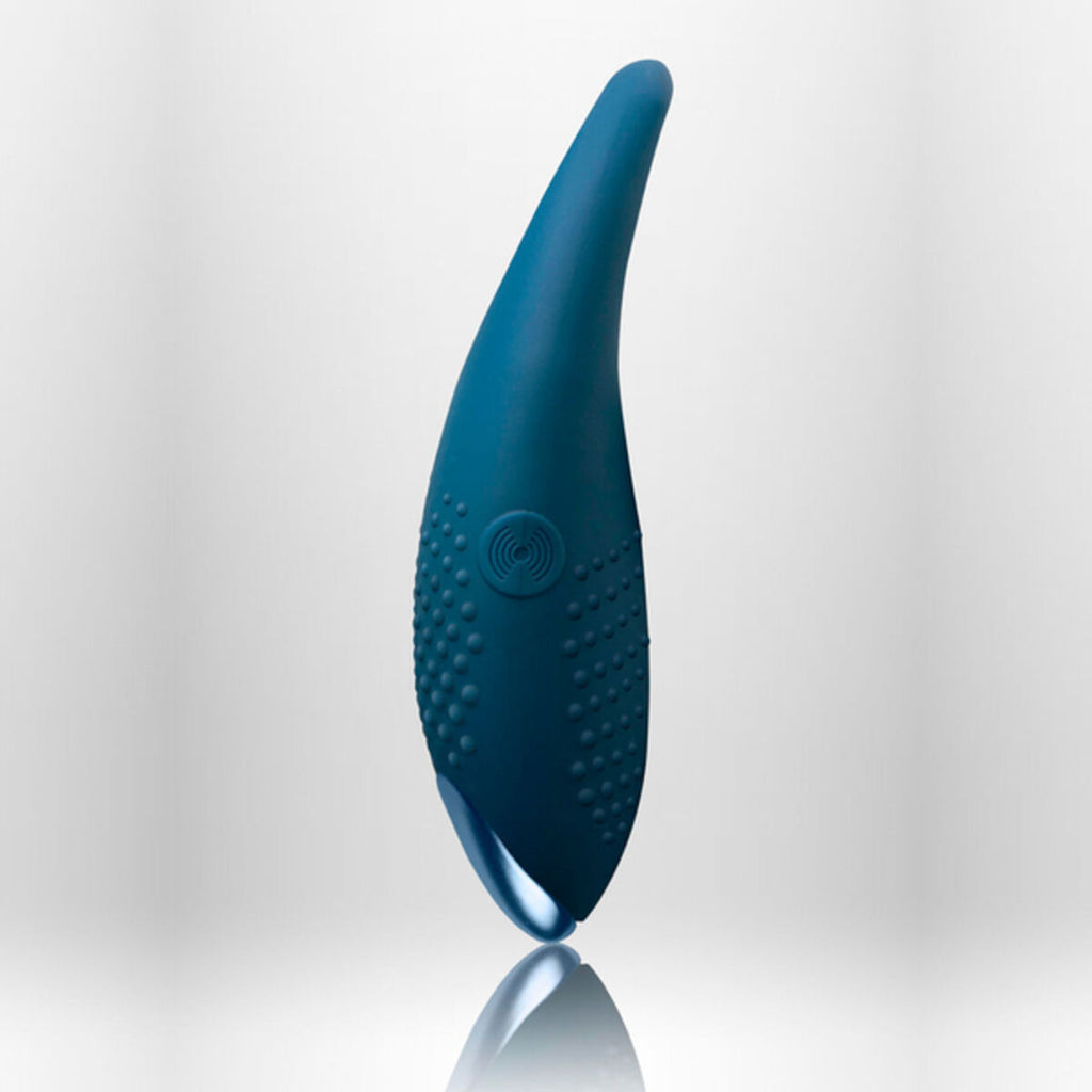  Anillo vibrador para el pene Rocks-Off azul oscuro con 10 modos de vibración, diseño ergonómico y carga USB magnética