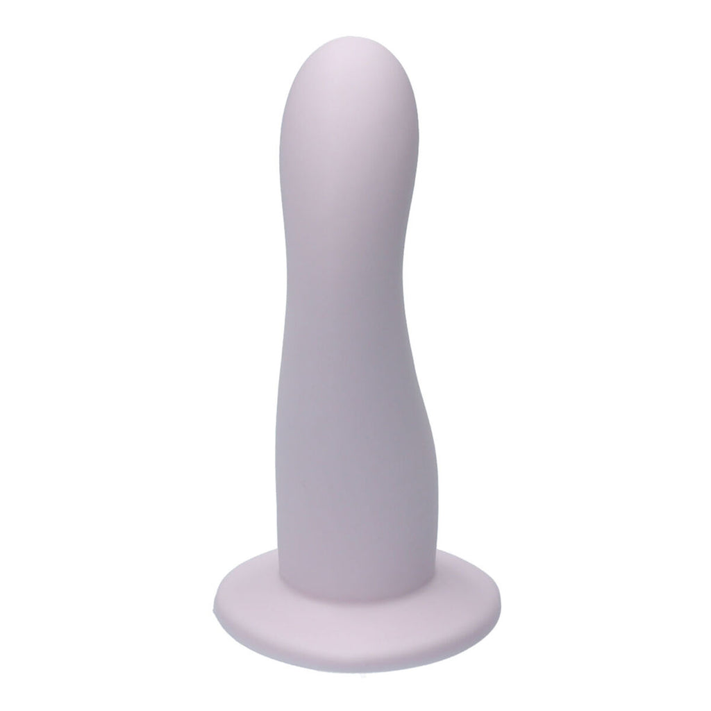 Dildo Ylva & Dite Rosa de silicona con ventosa, flexible, resistente al agua y compatible con arnés.